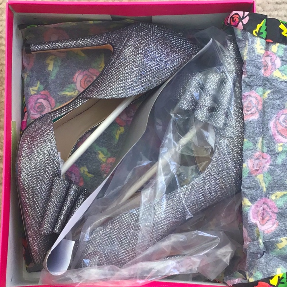 Betsy Johnson Prince d’Orsay Evening Pumps